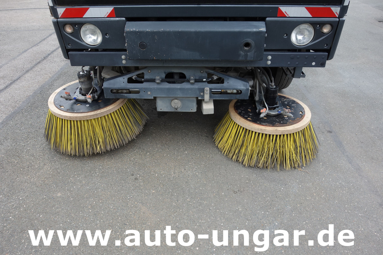 SCHMIDT Cleango 500 EURO 6 Baujahr 2017 Kehrmaschine Straßenkehrmaschine - Підмітально-прибиральна машина: фото 4 SCHMIDT Cleango 500 EURO 6 Baujahr 2017 Kehrmaschine Straßenkehrmaschine - Підмітально-прибиральна машина: фото 4