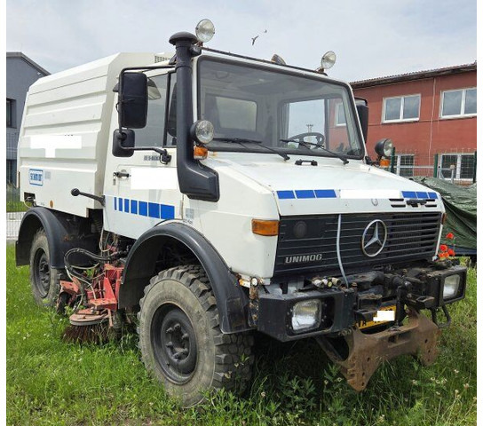 Mercedes-Benz Unimog 1400 +Schmidt SK320 - Будівельна техніка: фото 1 Mercedes-Benz Unimog 1400 +Schmidt SK320 - Будівельна техніка: фото 1