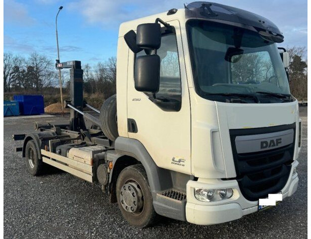 DAF 12t LF250 FA +2020 CTS - Гаковий мультиліфт вантажівка: фото 1 DAF 12t LF250 FA +2020 CTS - Гаковий мультиліфт вантажівка: фото 1