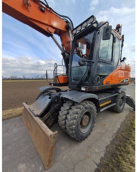 Doosan 18.6t DX170 W-7 (DEVELON) - Колісний екскаватор: фото 4 Doosan 18.6t DX170 W-7 (DEVELON) - Колісний екскаватор: фото 4