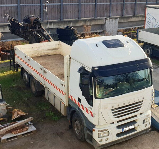 Iveco Stralis 420 - Бортова вантажівка/ Платформа, Вантажівка з маніпулятором: фото 2 Iveco Stralis 420 - Бортова вантажівка/ Платформа, Вантажівка з маніпулятором: фото 2
