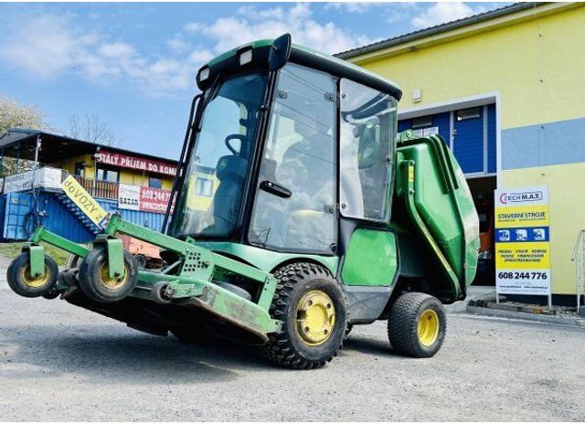 John Deere 1565 Serie II 4WD + MCS 600H - Газонокосарка: фото 1 John Deere 1565 Serie II 4WD + MCS 600H - Газонокосарка: фото 1