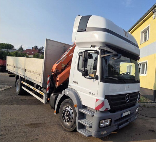 Mercedes-Benz 8m Axor 1824 - Бортова вантажівка/ Платформа, Вантажівка з маніпулятором: фото 2 Mercedes-Benz 8m Axor 1824 - Бортова вантажівка/ Платформа, Вантажівка з маніпулятором: фото 2