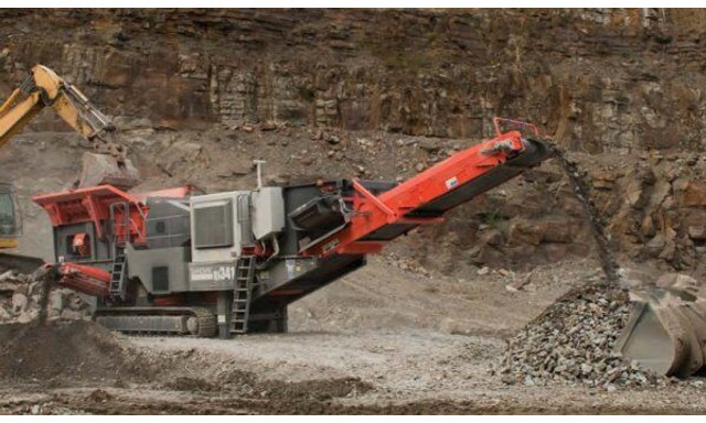 Sandvik QJ 341+ (51t mobil) - Щокова дробарка: фото 4 Sandvik QJ 341+ (51t mobil) - Щокова дробарка: фото 4