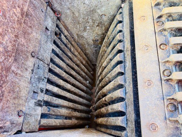 Sandvik QJ 341+ - Щокова дробарка: фото 5 Sandvik QJ 341+ - Щокова дробарка: фото 5