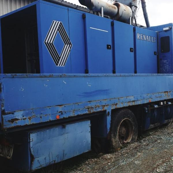 Renault entre 100 et 1000 kva - Електричний генератор: фото 1 Renault entre 100 et 1000 kva - Електричний генератор: фото 1