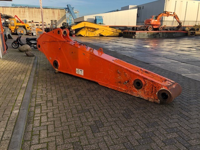 HITACHI ZX870-3H - Стріла в категорії Гусеничні екскаватори: фото 3 HITACHI ZX870-3H - Стріла в категорії Гусеничні екскаватори: фото 3