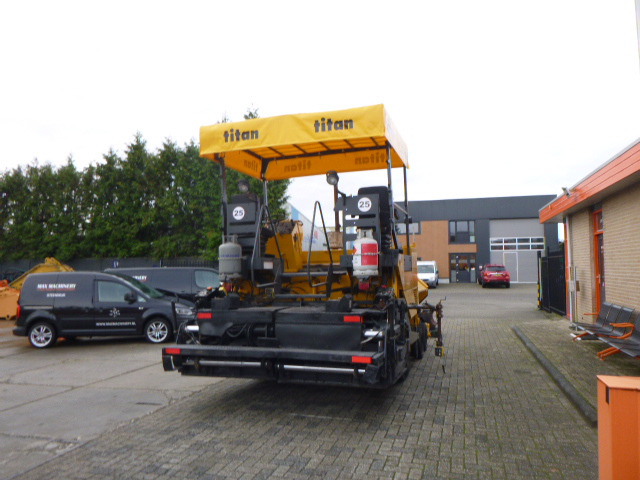 Асфальтоукладач INGERSOLL RAND ABG TITAN 473: фото 34