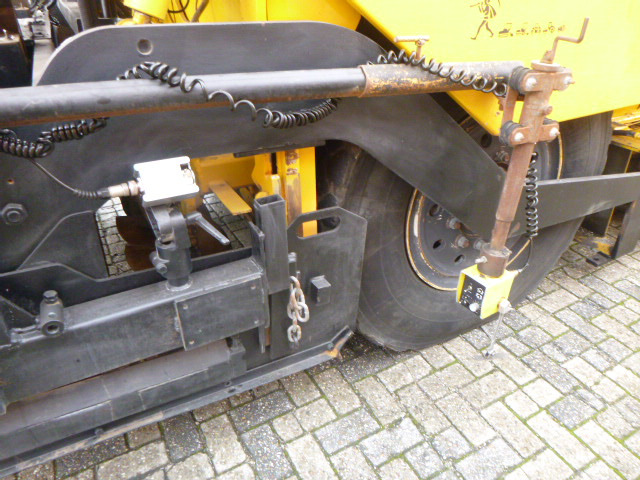 Асфальтоукладач INGERSOLL RAND ABG TITAN 473: фото 36