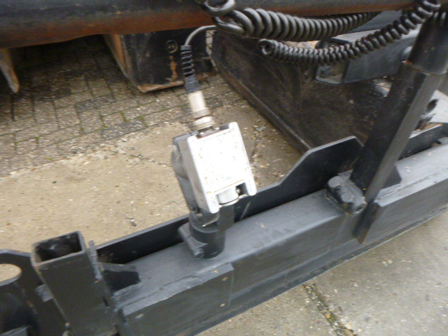 Асфальтоукладач INGERSOLL RAND ABG TITAN 473: фото 20