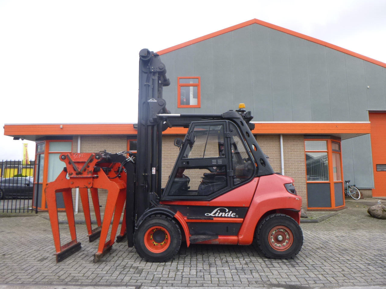 LINDE H70D-02 - Дизельний навантажувач: фото 2 LINDE H70D-02 - Дизельний навантажувач: фото 2