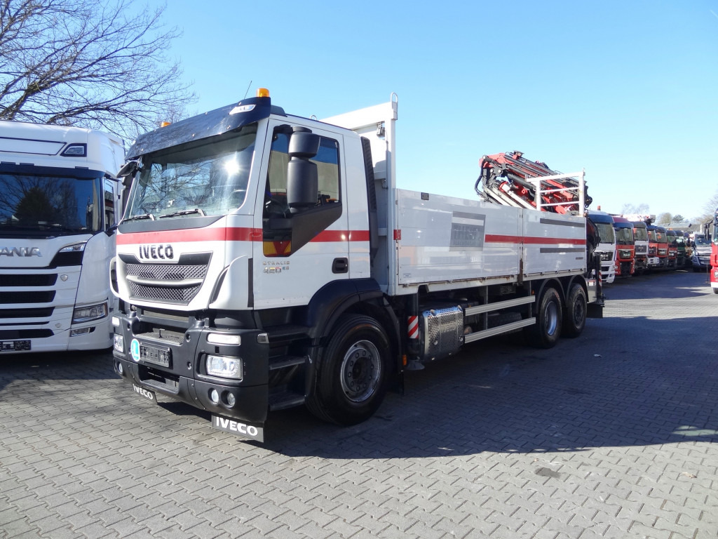 Iveco Stralis 420 6X2 Montagekran Fassi F335 28Meter - Вантажівка з маніпулятором, Бортова вантажівка/ Платформа: фото 1 Iveco Stralis 420 6X2 Montagekran Fassi F335 28Meter - Вантажівка з маніпулятором, Бортова вантажівка/ Платформа: фото 1