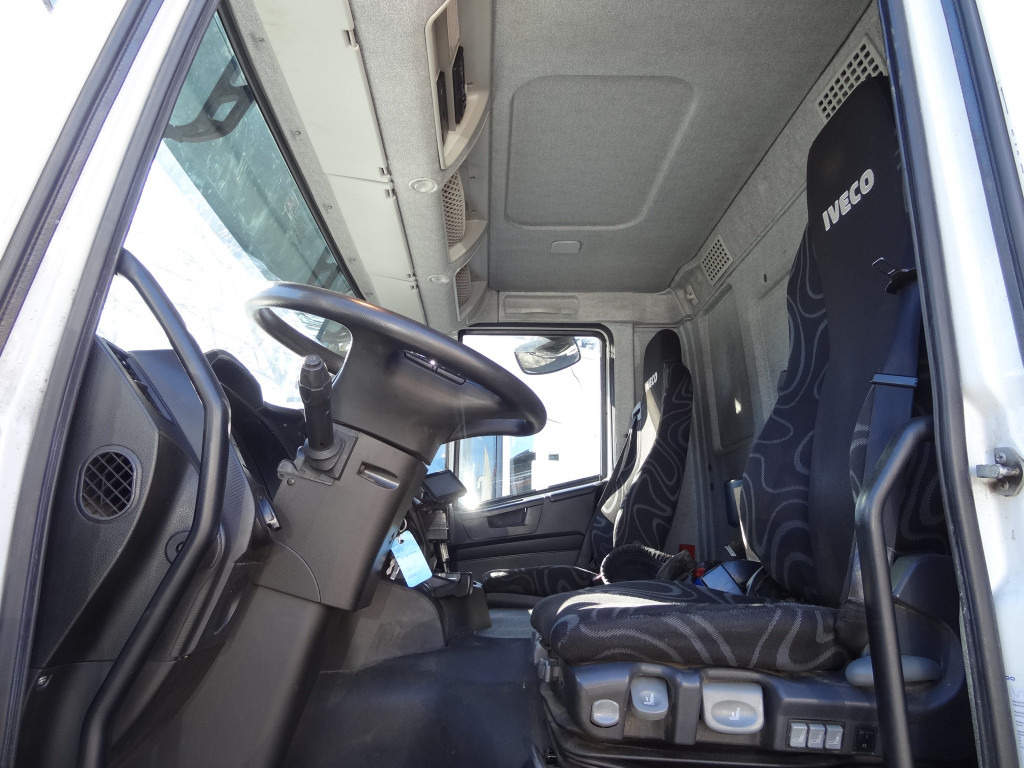 Iveco Stralis 420 6X2 Montagekran Fassi F335 28Meter - Бортова вантажівка/ Платформа, Вантажівка з маніпулятором: фото 5 Iveco Stralis 420 6X2 Montagekran Fassi F335 28Meter - Бортова вантажівка/ Платформа, Вантажівка з маніпулятором: фото 5