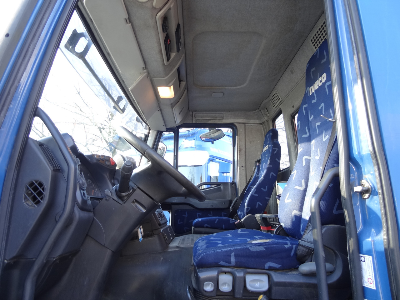 Iveco Trakker AD340T41 8X4 Kipper Kran Palfinger 23002 - Самоскид вантажівка, Вантажівка з маніпулятором: фото 2 Iveco Trakker AD340T41 8X4 Kipper Kran Palfinger 23002 - Самоскид вантажівка, Вантажівка з маніпулятором: фото 2