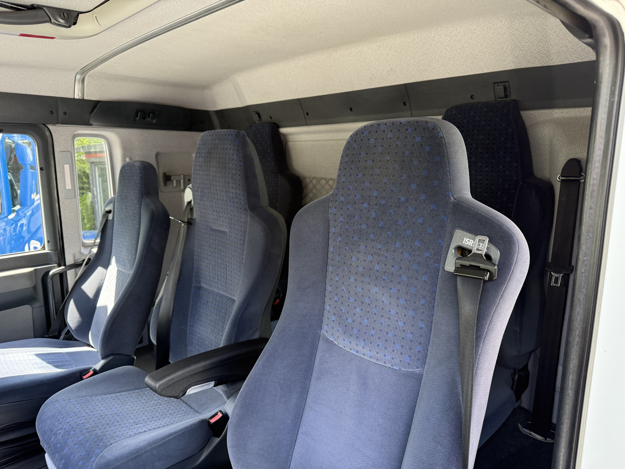 MAN TGA 18.350 4X2 LL Fahrschule - Контейнеровоз/ Змінний кузов вантажівка: фото 5 MAN TGA 18.350 4X2 LL Fahrschule - Контейнеровоз/ Змінний кузов вантажівка: фото 5