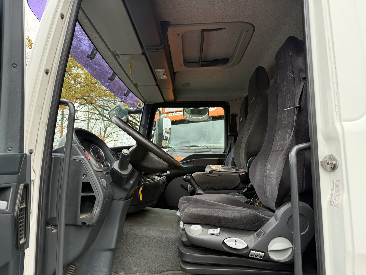 MAN TGM 12.240 Palfinger 11001 bis 19 Meter - Бортова вантажівка/ Платформа, Вантажівка з маніпулятором: фото 4 MAN TGM 12.240 Palfinger 11001 bis 19 Meter - Бортова вантажівка/ Платформа, Вантажівка з маніпулятором: фото 4