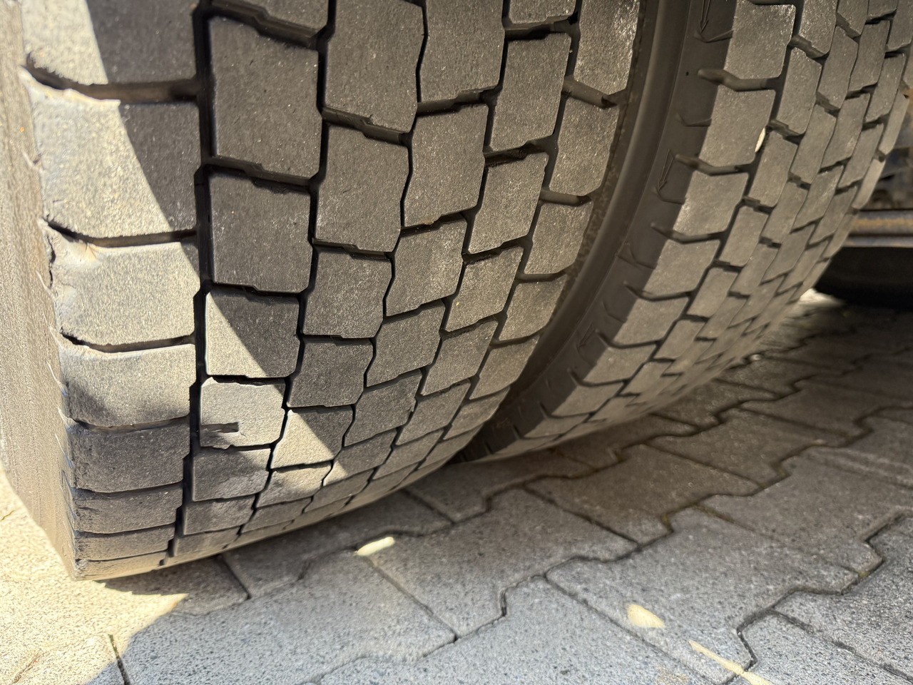 MAN TGX 26.440 6X2 Palfinger PK42502 - Бортова вантажівка/ Платформа, Вантажівка з маніпулятором: фото 5 MAN TGX 26.440 6X2 Palfinger PK42502 - Бортова вантажівка/ Платформа, Вантажівка з маніпулятором: фото 5