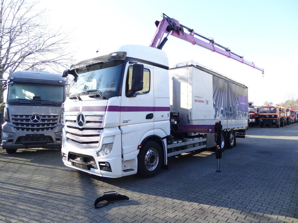 Mercedes-Benz Actros 2545 6X2 HIAB 166 bis 19 Meter - Вантажівка з маніпулятором, Тентована вантажівка: фото 1 Mercedes-Benz Actros 2545 6X2 HIAB 166 bis 19 Meter - Вантажівка з маніпулятором, Тентована вантажівка: фото 1