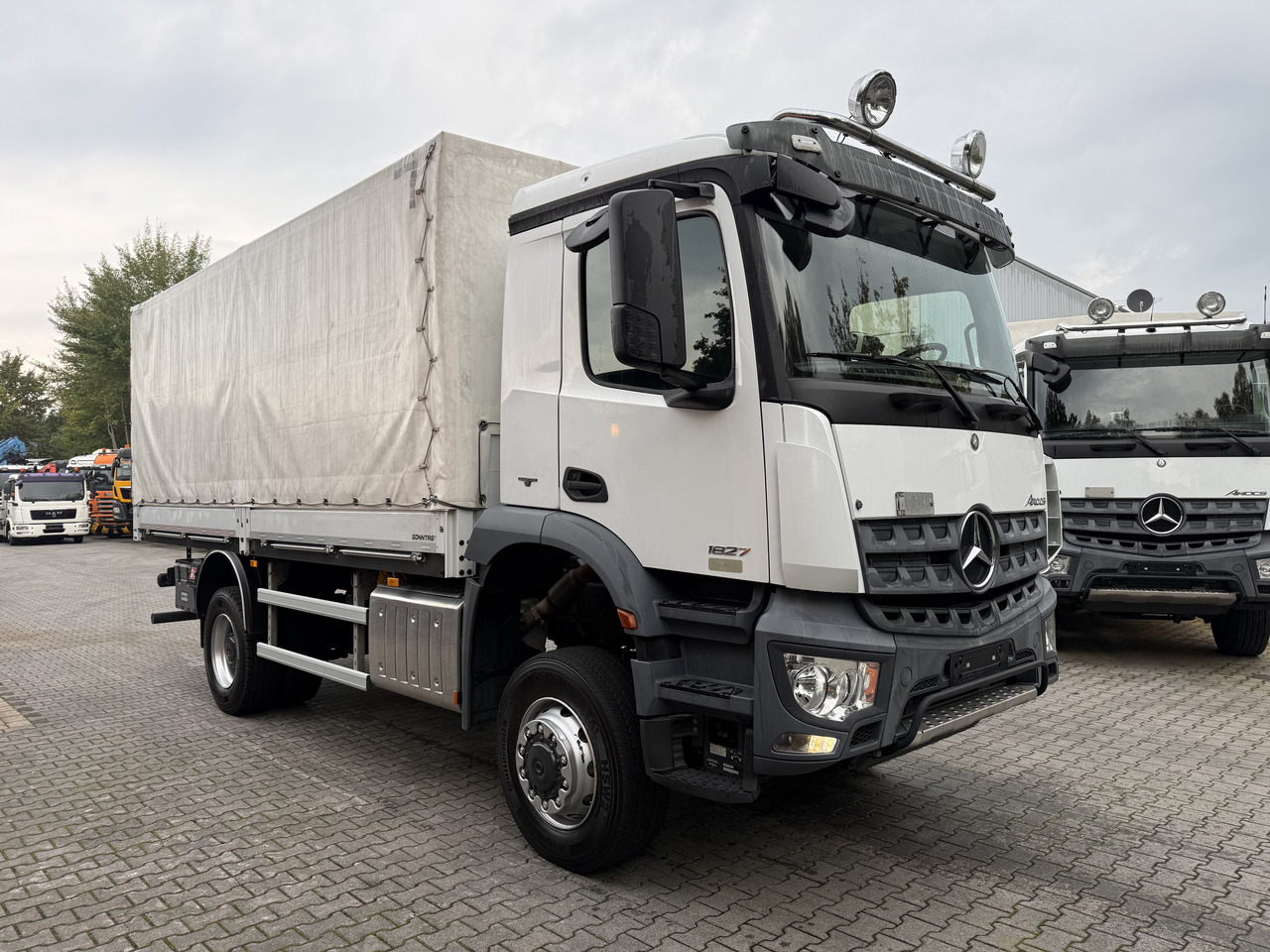 Бортова вантажівка/ Платформа Mercedes-Benz Arocs 1827 AK 4X4 Ex-: фото 11