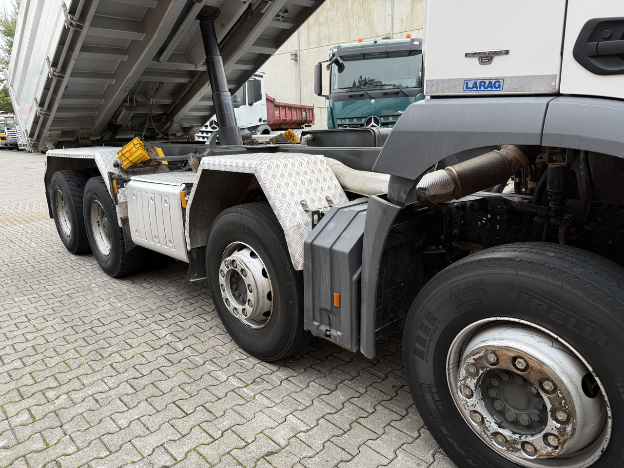 Mercedes-Benz Arocs 3246K 8X4 Meiller - Самоскид вантажівка: фото 4 Mercedes-Benz Arocs 3246K 8X4 Meiller - Самоскид вантажівка: фото 4