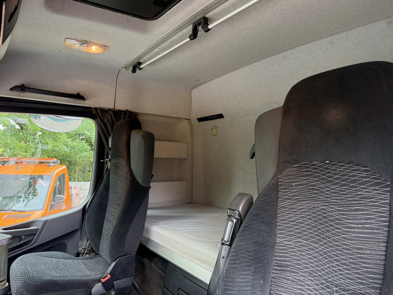 Mercedes-Benz Arocs 3251 8X4 Haken mit Kran HMF 2620 K5 - Гаковий мультиліфт вантажівка, Вантажівка з маніпулятором: фото 4 Mercedes-Benz Arocs 3251 8X4 Haken mit Kran HMF 2620 K5 - Гаковий мультиліфт вантажівка, Вантажівка з маніпулятором: фото 4