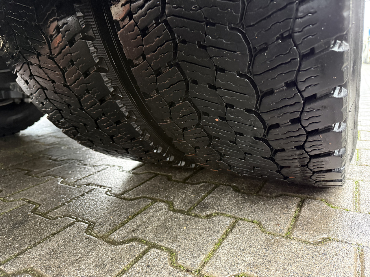 Scania P280 4X2 - Вантажівка з закритим кузовом: фото 2 Scania P280 4X2 - Вантажівка з закритим кузовом: фото 2