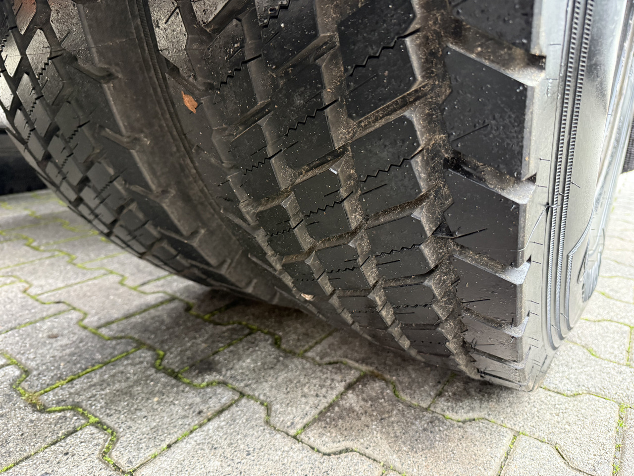 Scania P280 6X2*4 - Вантажівка шасі: фото 2 Scania P280 6X2*4 - Вантажівка шасі: фото 2