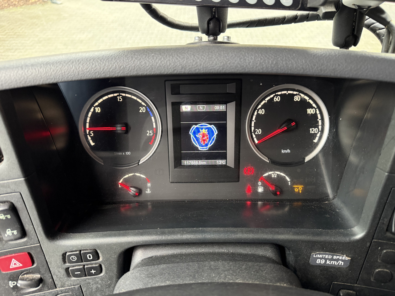 Scania P280 6X2*4 - Вантажівка шасі: фото 4 Scania P280 6X2*4 - Вантажівка шасі: фото 4