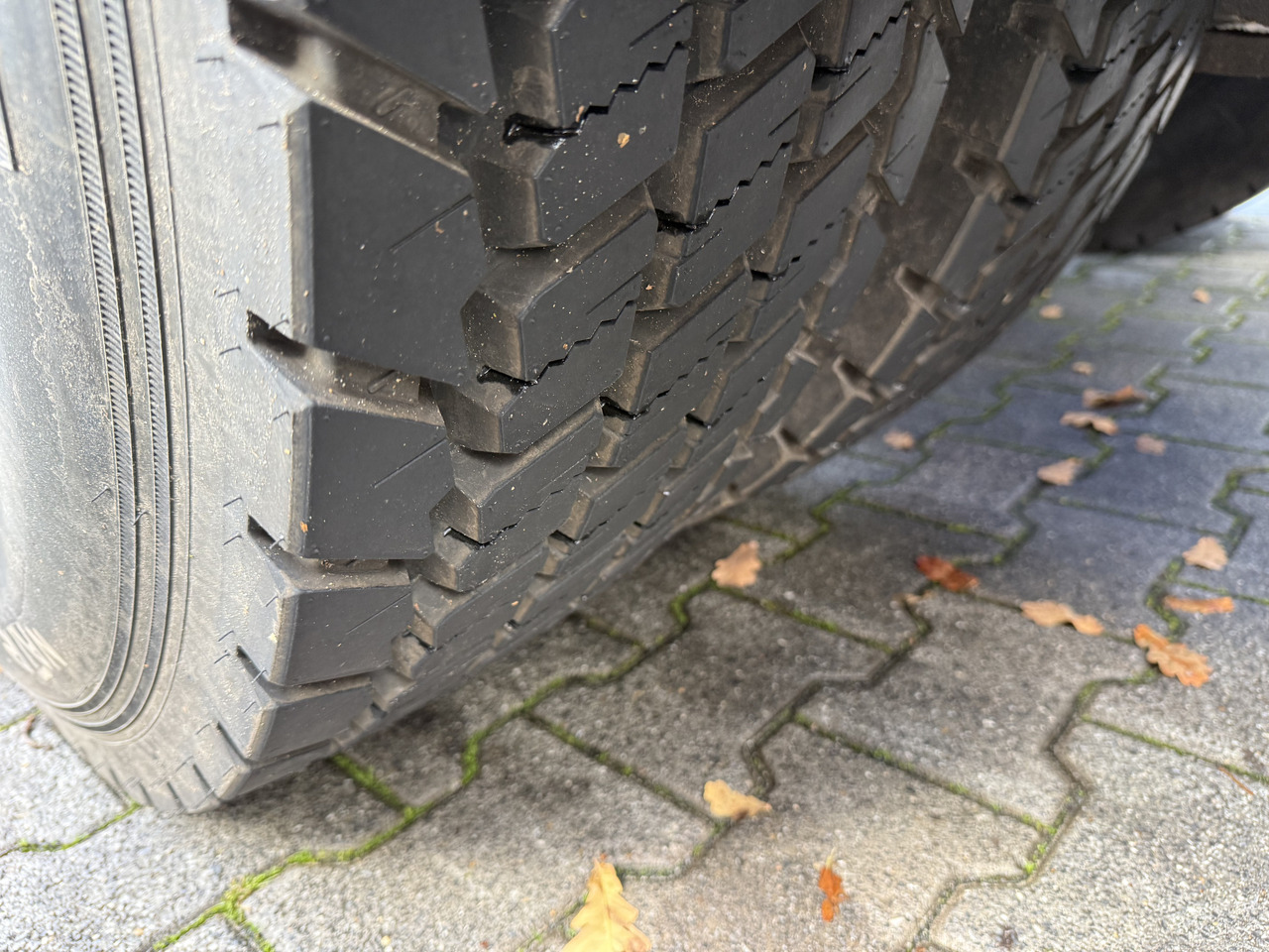 Scania P280 6X2*4 - Вантажівка шасі: фото 2 Scania P280 6X2*4 - Вантажівка шасі: фото 2