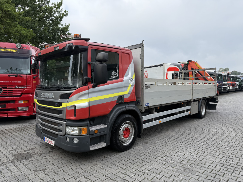 Scania P410 4X2 Palfinger PK 13001 - Бортова вантажівка/ Платформа, Вантажівка з маніпулятором: фото 1 Scania P410 4X2 Palfinger PK 13001 - Бортова вантажівка/ Платформа, Вантажівка з маніпулятором: фото 1