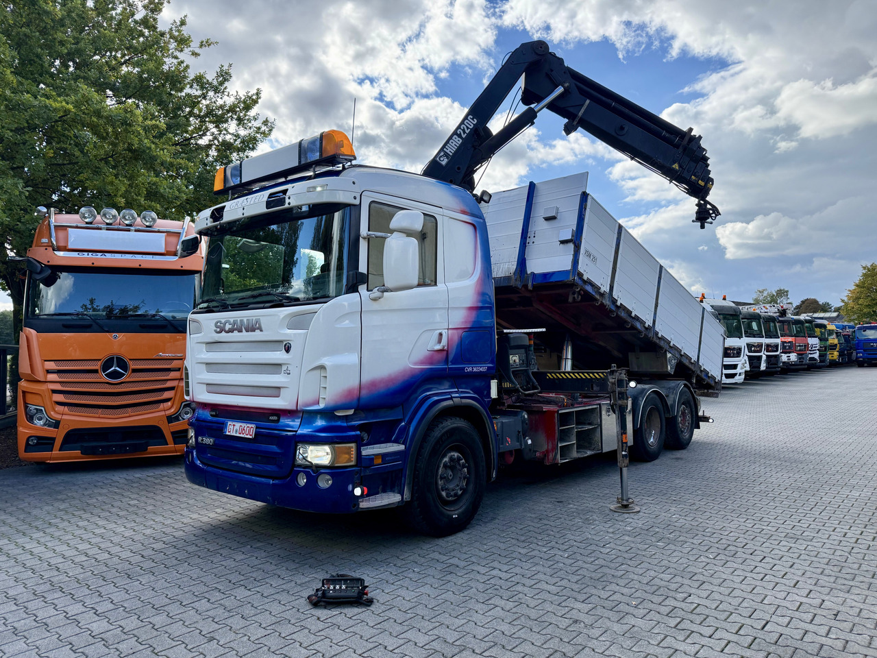 Scania R380 6X2*4 Kipper mit Kran HIAB 220 - Самоскид вантажівка, Вантажівка з маніпулятором: фото 1 Scania R380 6X2*4 Kipper mit Kran HIAB 220 - Самоскид вантажівка, Вантажівка з маніпулятором: фото 1