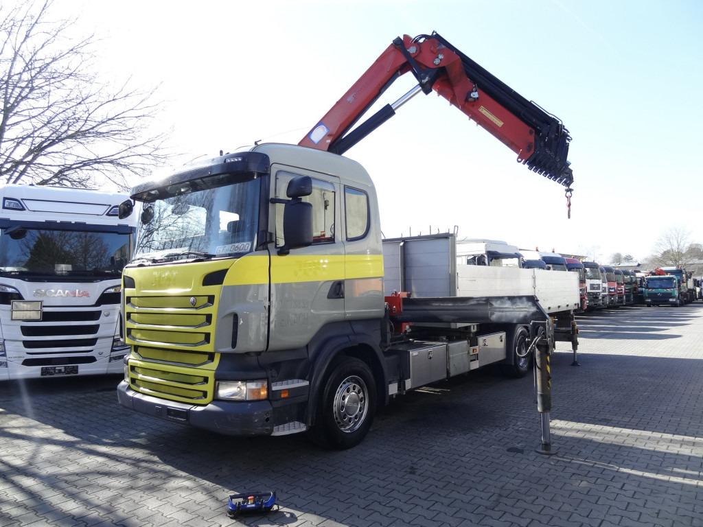Scania R440 6X2*4 Kran HMF 3000 bis 30 Meter - Бортова вантажівка/ Платформа, Вантажівка з маніпулятором: фото 1 Scania R440 6X2*4 Kran HMF 3000 bis 30 Meter - Бортова вантажівка/ Платформа, Вантажівка з маніпулятором: фото 1