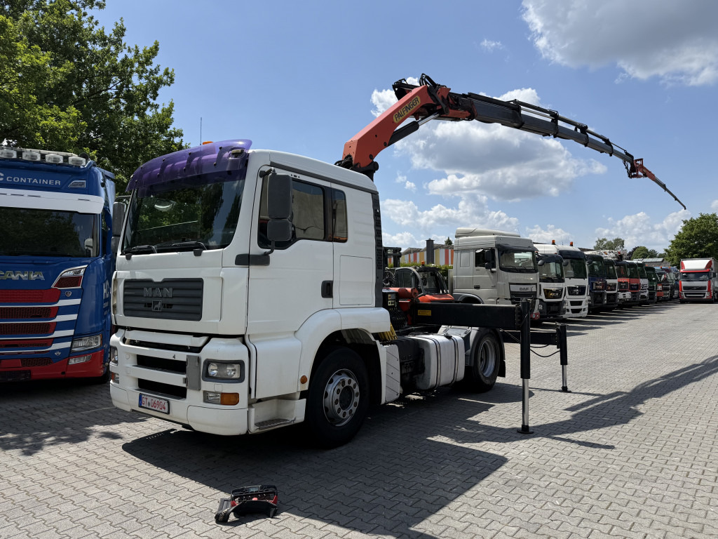 MAN TGA 18.430 Kran Palfinger 16502 bis 26.5 Meter - Тягач: фото 1 MAN TGA 18.430 Kran Palfinger 16502 bis 26.5 Meter - Тягач: фото 1