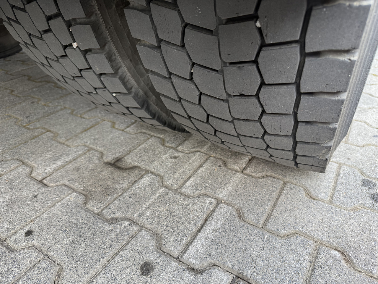 Volvo FL250.18 Carrier Supra 850Mt - Рефрижератор вантажівка: фото 3 Volvo FL250.18 Carrier Supra 850Mt - Рефрижератор вантажівка: фото 3