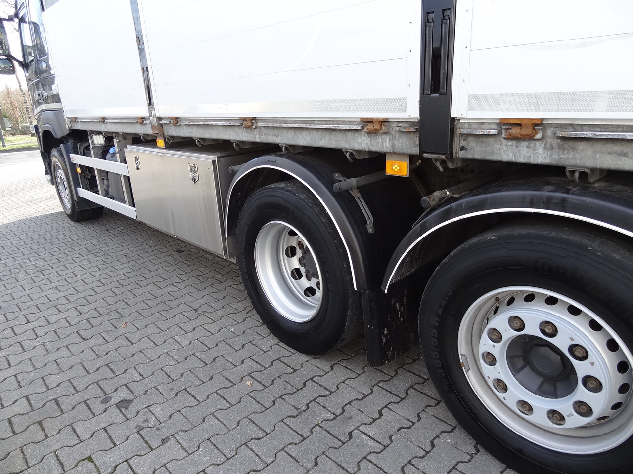 Volvo FM370 6X2*4 Kennis K14 Kran - Бортова вантажівка/ Платформа, Вантажівка з маніпулятором: фото 3 Volvo FM370 6X2*4 Kennis K14 Kran - Бортова вантажівка/ Платформа, Вантажівка з маніпулятором: фото 3