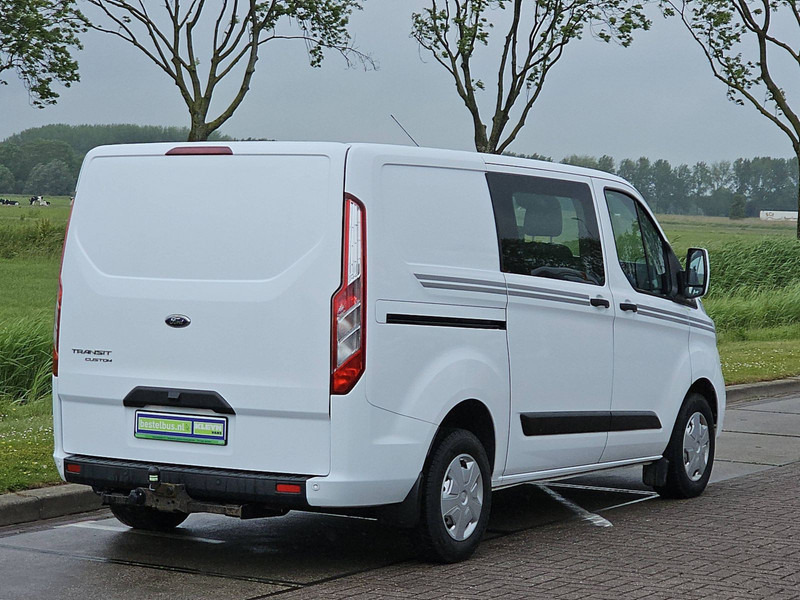 Ford Transit 2.0 - Легковий фургон: фото 3 Ford Transit 2.0 - Легковий фургон: фото 3