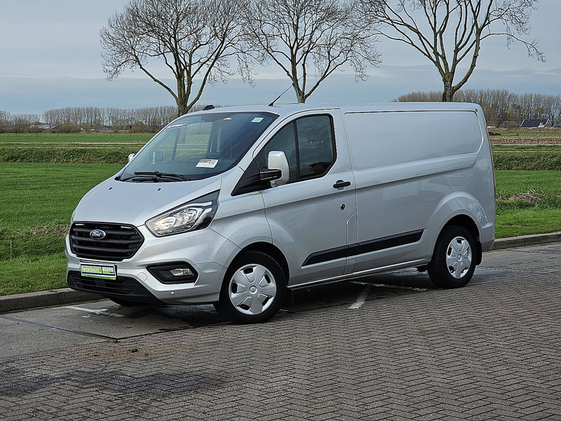 Ford Transit Custom 2.0 TDCI 130 AUT. L1H1 - Легковий фургон: фото 2 Ford Transit Custom 2.0 TDCI 130 AUT. L1H1 - Легковий фургон: фото 2