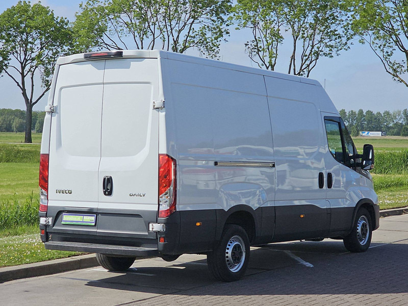 Iveco Daily 35S14 HI- MATIC L2H2 LED - Суцільнометалевий фургон: фото 3 Iveco Daily 35S14 HI- MATIC L2H2 LED - Суцільнометалевий фургон: фото 3