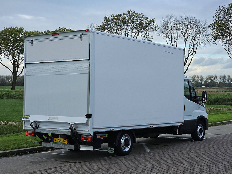 Iveco Daily 35S18 3.0ltr ac aut. EUR6 - Фургон з закритим кузовом: фото 3 Iveco Daily 35S18 3.0ltr ac aut. EUR6 - Фургон з закритим кузовом: фото 3