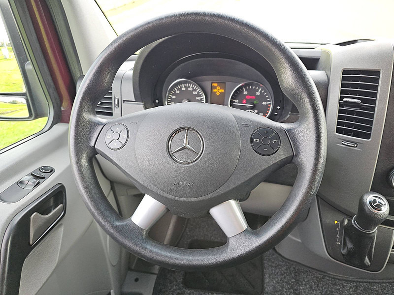 Mercedes-Benz 211 в лізинг Mercedes-Benz 211: фото 12