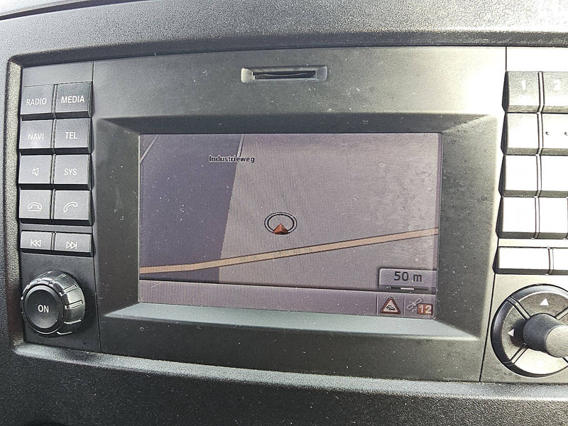 Mercedes-Benz 211 в лізинг Mercedes-Benz 211: фото 11