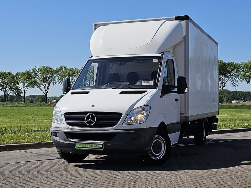 Mercedes-Benz Sprinter 313 ac laadklep zijdeur - Фургон з закритим кузовом: фото 1 Mercedes-Benz Sprinter 313 ac laadklep zijdeur - Фургон з закритим кузовом: фото 1