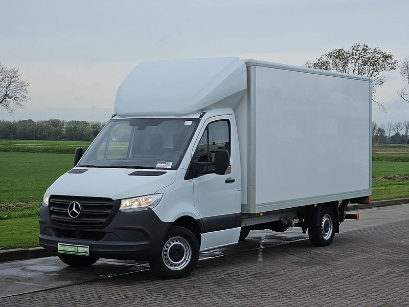Mercedes-Benz Sprinter 315 Bakwagen Laadklep! - Фургон з закритим кузовом: фото 2 Mercedes-Benz Sprinter 315 Bakwagen Laadklep! - Фургон з закритим кузовом: фото 2