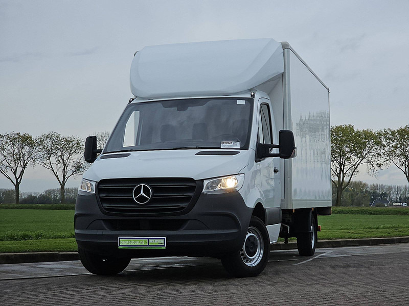 Mercedes-Benz Sprinter 315 Bakwagen Laadklep! - Фургон з закритим кузовом: фото 1 Mercedes-Benz Sprinter 315 Bakwagen Laadklep! - Фургон з закритим кузовом: фото 1
