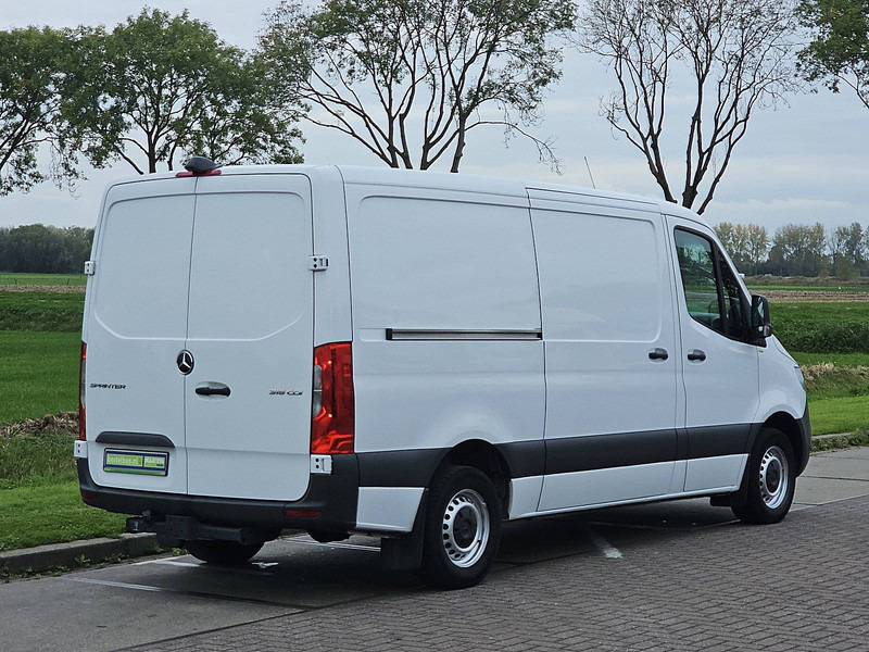 Mercedes-Benz Sprinter 315 L2H1 Mbux10 Trekhaak - Суцільнометалевий фургон: фото 3 Mercedes-Benz Sprinter 315 L2H1 Mbux10 Trekhaak - Суцільнометалевий фургон: фото 3