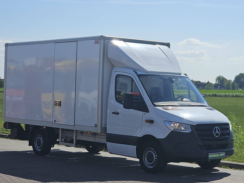 Mercedes-Benz Sprinter 317 Bakwagen Laadklep! - Фургон з закритим кузовом: фото 5 Mercedes-Benz Sprinter 317 Bakwagen Laadklep! - Фургон з закритим кузовом: фото 5