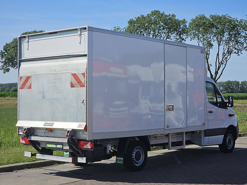 Mercedes-Benz Sprinter 317 Bakwagen Laadklep! - Фургон з закритим кузовом: фото 3 Mercedes-Benz Sprinter 317 Bakwagen Laadklep! - Фургон з закритим кузовом: фото 3