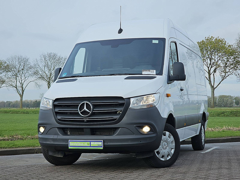 Mercedes-Benz Sprinter 317 L2H2 Mbux Navi RWD! - Суцільнометалевий фургон: фото 1 Mercedes-Benz Sprinter 317 L2H2 Mbux Navi RWD! - Суцільнометалевий фургон: фото 1