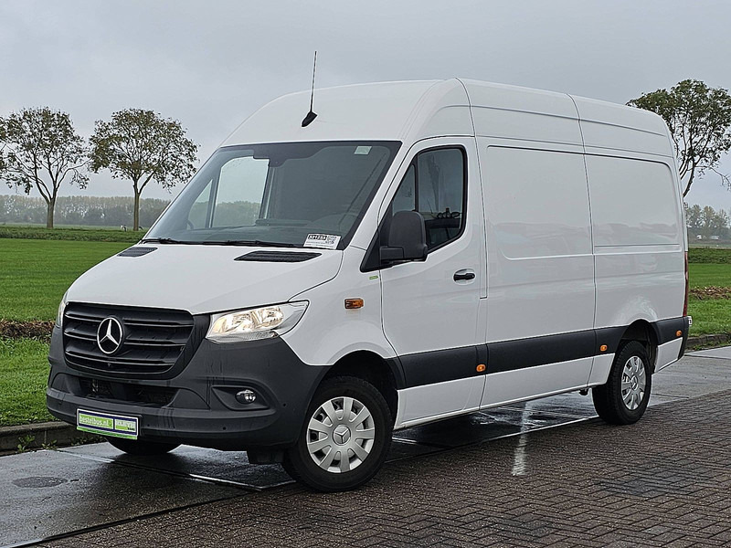 Mercedes-Benz Sprinter 317 L2H2 Navi RWD - Суцільнометалевий фургон: фото 2 Mercedes-Benz Sprinter 317 L2H2 Navi RWD - Суцільнометалевий фургон: фото 2