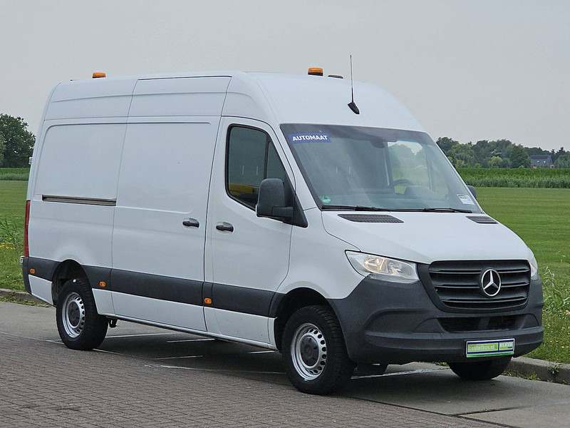 Mercedes-Benz Sprinter 319 L2H2 V6 3.5t-Trekh. - Суцільнометалевий фургон: фото 5 Mercedes-Benz Sprinter 319 L2H2 V6 3.5t-Trekh. - Суцільнометалевий фургон: фото 5